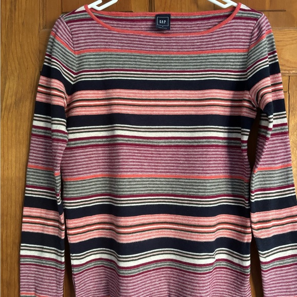GAP Sweaters - GAP Multicolor Striped Knit Top